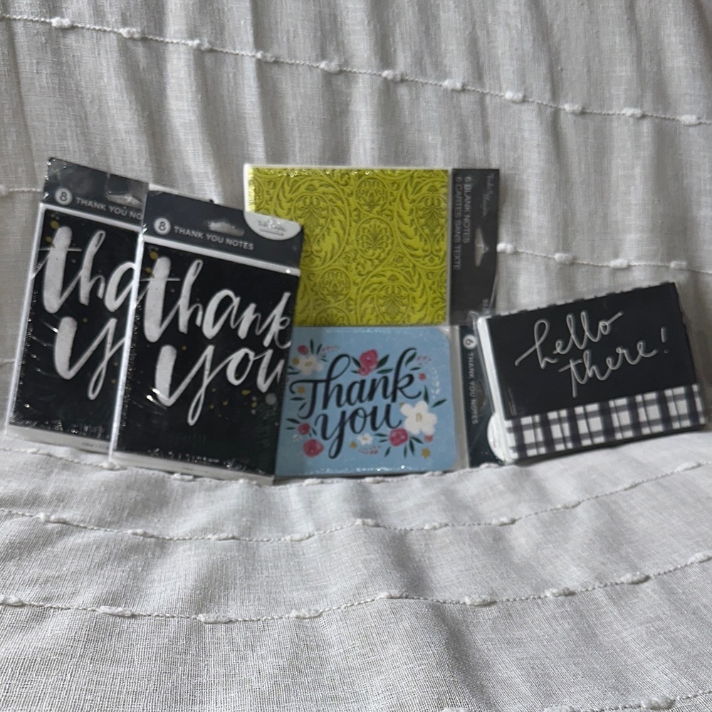 Thank You Card w/Envelopes Set of 40 cards (5 pks of cards with envelopes) NWT